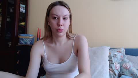 Scarlett online show from December 22, 9:44 am