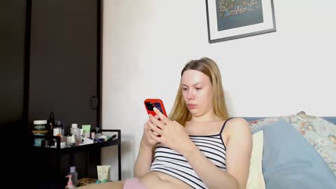 Scarlett online show from February 25, 7:40 am