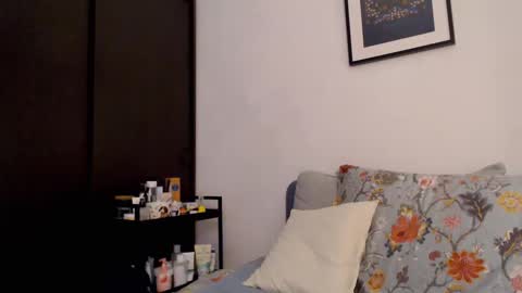 Scarlett online show from March 29, 5:24 pm