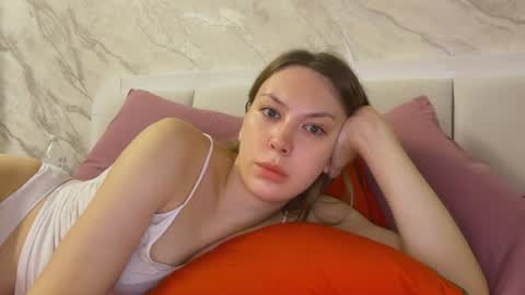 Scarlett online show from July 3, 7:31 pm