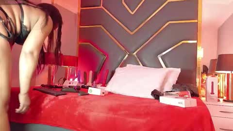 Scarlett Hot online show from February 3, 12:10 pm