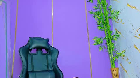 Scarlet online show from October 15, 12:55 am