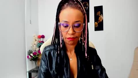 Snapshot of scarlettmalbec chatting on March 4, 8:38 pm Scarlett online show from March 4, 8:38 pm