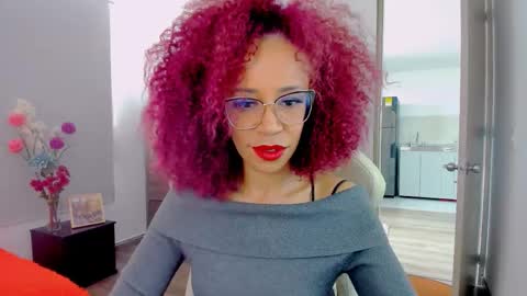 Snapshot of scarlettmalbec chatting on January 9, 8:54 pm Scarlett online show from January 9, 8:54 pm