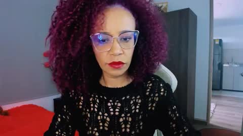 Snapshot of scarlettmalbec chatting on February 5, 10:03 pm Scarlett online show from February 5, 10:03 pm