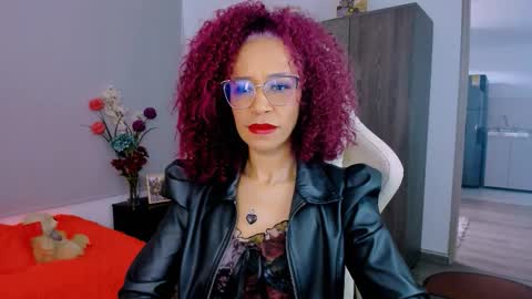 Snapshot of scarlettmalbec chatting on February 13, 8:38 pm Scarlett online show from February 13, 8:38 pm