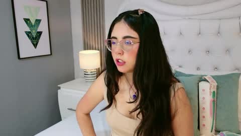 Scarlett Petrova online show from May 9, 11:26 am