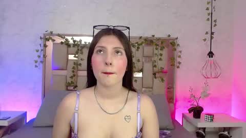 Scarlet online show from November 26, 11:44 am