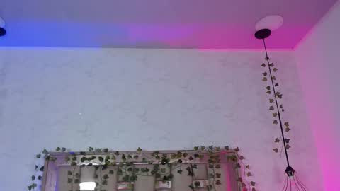 Scarlet online show from January 7, 5:37 pm