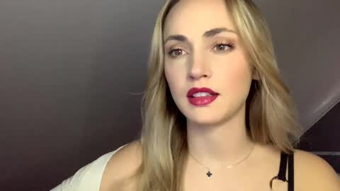 ScarlettxBlonde online show from May 2, 2:22 pm