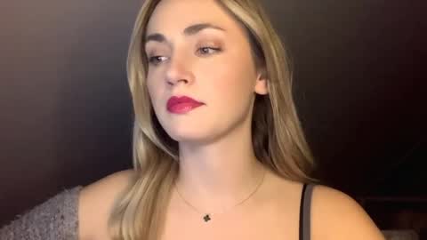 ScarlettxBlonde online show from May 3, 8:15 pm