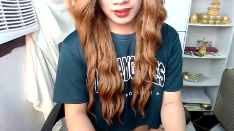 Queen Scarlet online show from December 22, 8:38 am