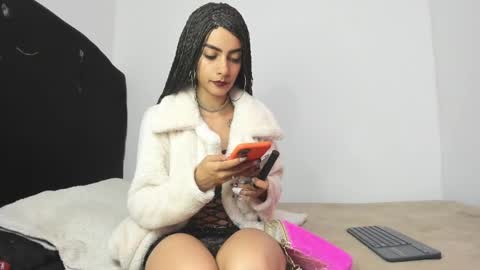 Snapshot of scarlleth_16 chatting on February 21, 5:53 pm Ary online show from February 21, 5:53 pm