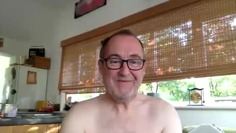 Snapshot of scbiggersballs chatting on September 23, 7:11 am scbiggersballs online show from September 23, 7:11 am