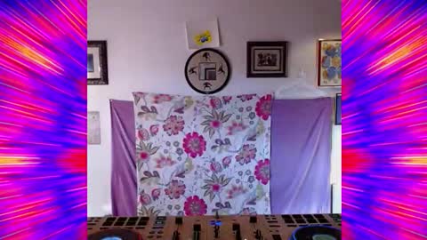 Snapshot of sch00lgirlass chatting on December 20, 6:04 pm sch00lgirlass online show from December 20, 6:04 pm