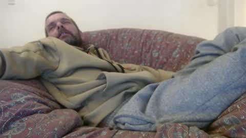 Snapshot of schmoose chatting on January 17, 8:55 pm schmoose online show from January 17, 8:55 pm