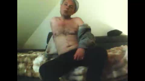 schnibschnab online show from March 29, 2:50 pm