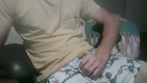 Snapshot of sclad83 chatting on September 23, 11:24 am sclad83 online show from September 23, 11:24 am