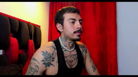 Alejandro help me to reach 200 thumps up online show from March 20, 7:02 am