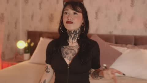 Scolw  online show from September 8, 7:46 pm