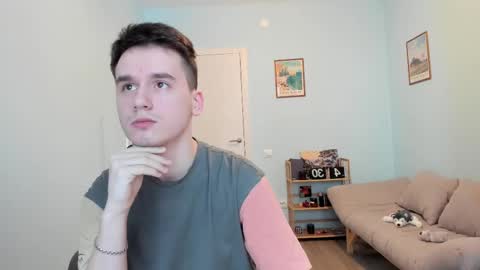 Thomas brunette and Alex blond online show from February 18, 8:16 am