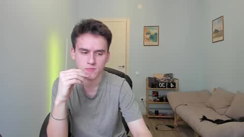 Thomas brunette and Alex blond online show from March 3, 1:42 pm