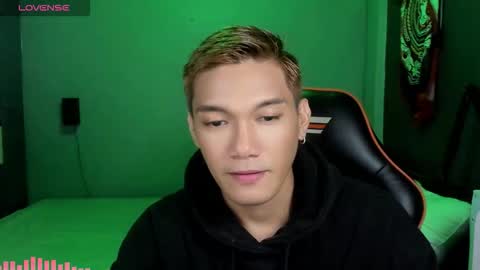   Not Angelo  online show from November 13, 10:41 pm