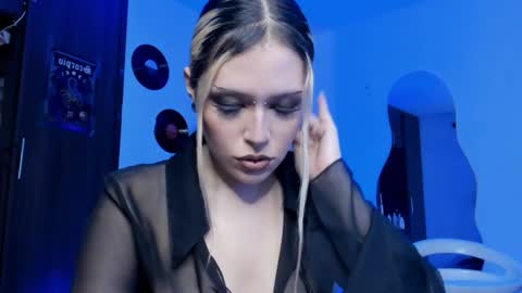 Goddess online show from March 31, 2:13 am