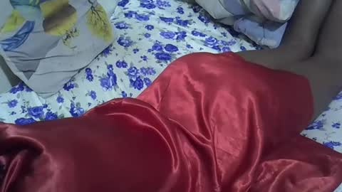 Snapshot of scorviaamanda254 chatting on December 9, 5:08 pm Its Lilly online show from December 9, 5:08 pm