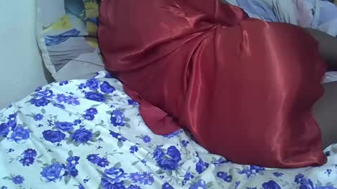 Snapshot of scorviaamanda254 chatting on December 9, 8:12 pm Its Lilly online show from December 9, 8:12 pm