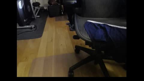 . online show from October 30, 3:02 pm