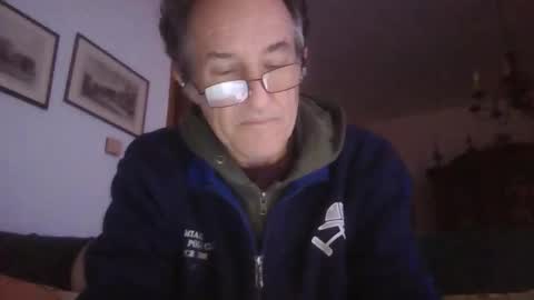 scotchwhieskie online show from March 1, 11:07 pm