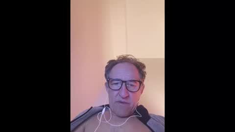 scotchwhieskie online show from May 17, 10:28 pm