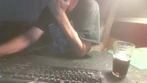 Snapshot of scotsman_62 chatting on February 2, 7:18 am scotsman_62 online show from February 2, 7:18 am