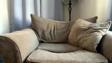 scotsmanx online show from February 15, 2:14 pm