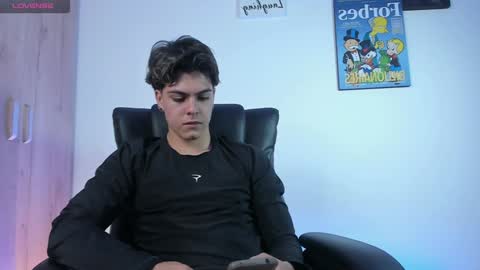 scott_delta online show from December 11, 11:32 pm