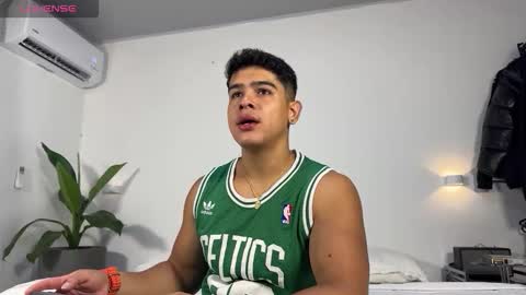 Snapshot of scott_flintt chatting on November 11, 3:45 pm Andrew Flintt online show from November 11, 3:45 pm