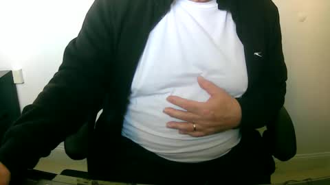 Snapshot of scotti30 chatting on March 17, 10:18 am Scott online show from March 17, 10:18 am