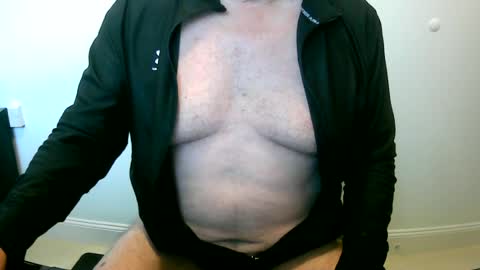 Snapshot of scotti30 chatting on July 7, 7:56 am Scott online show from July 7, 7:56 am