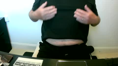 Snapshot of scotti30 chatting on July 11, 7:22 am Scott online show from July 11, 7:22 am
