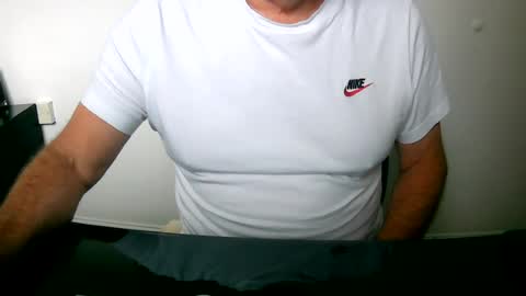 Snapshot of scotti30 chatting on July 15, 7:24 am Scott online show from July 15, 7:24 am