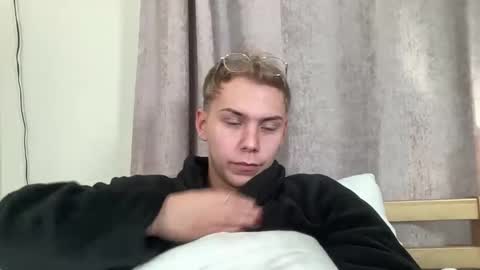 danny online show from October 6, 12:41 am