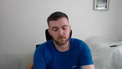 Snapshot of scottishbigdick87 chatting on June 12, 3:55 pm scottishbigdick87 online show from June 12, 3:55 pm