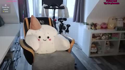 scottishinches online show from May 16, 8:07 pm