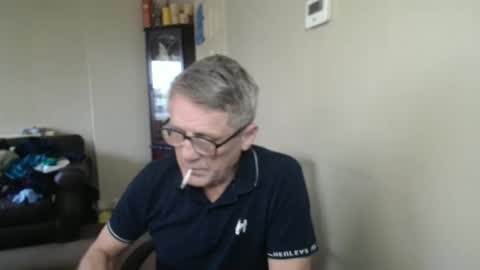 James online show from October 21, 11:00 am