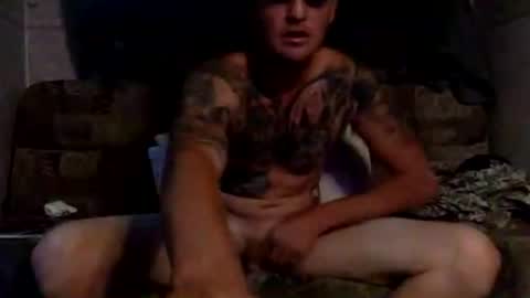 Snapshot of scottthebull chatting on August 4, 9:28 pm ScottIsMe online show from August 4, 9:28 pm
