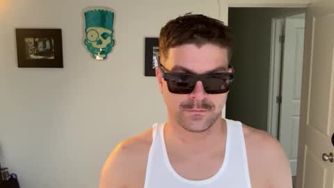 Snapshot of scottybeam chatting on January 17, 6:44 pm Scotty online show from January 17, 6:44 pm