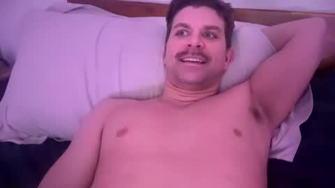 Snapshot of scottybeam chatting on February 21, 11:22 am Scotty online show from February 21, 11:22 am