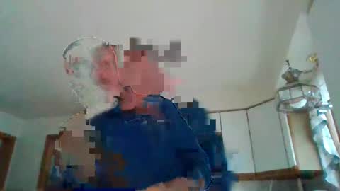 Snapshot of scottydoesntknow0 chatting on December 2, 9:17 pm scottydoesntknow0 online show from December 2, 9:17 pm