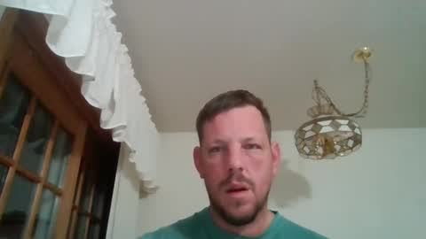 Snapshot of scottydoesntknow0 chatting on December 6, 5:53 am scottydoesntknow0 online show from December 6, 5:53 am